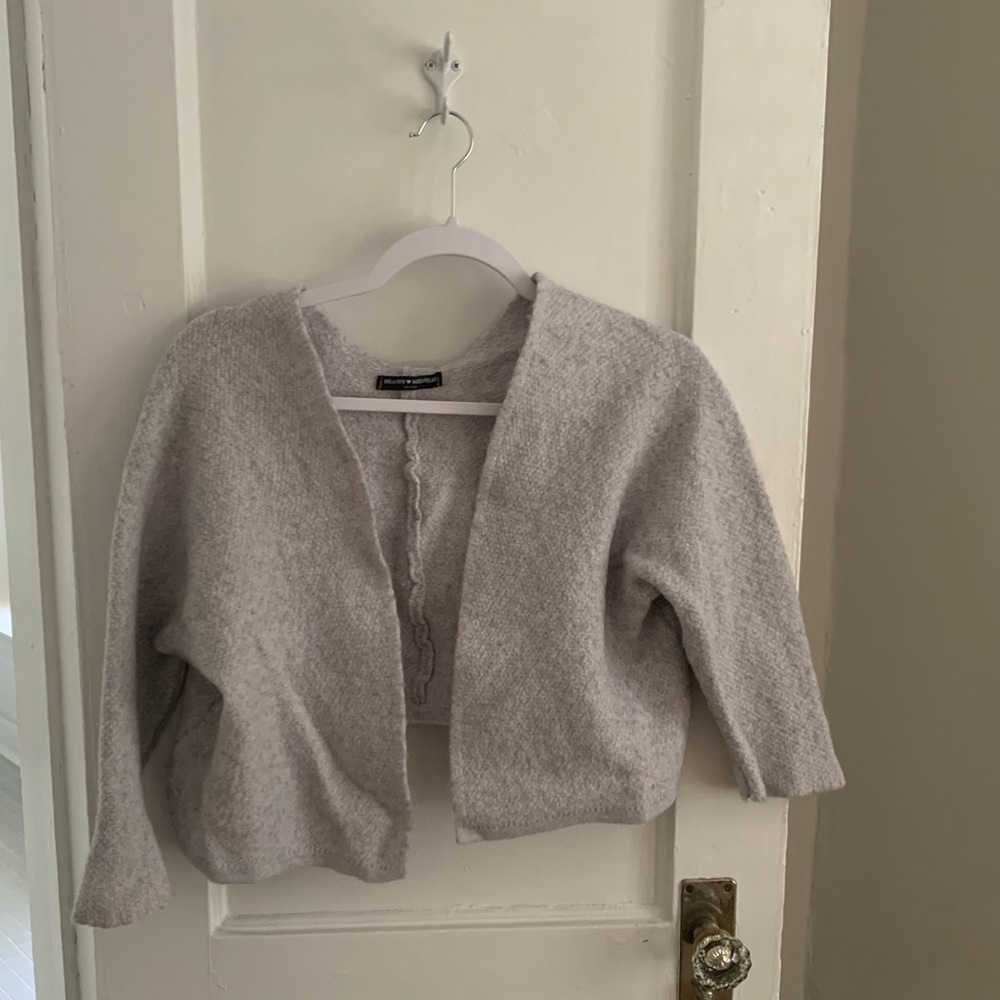 Brandy Melville Cropped Grey Cardigan